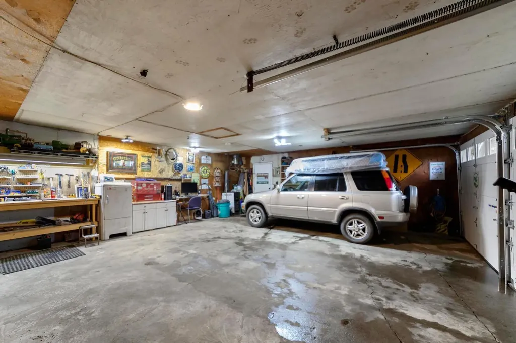 1014 Main Street Ohaton AB T0B3P0