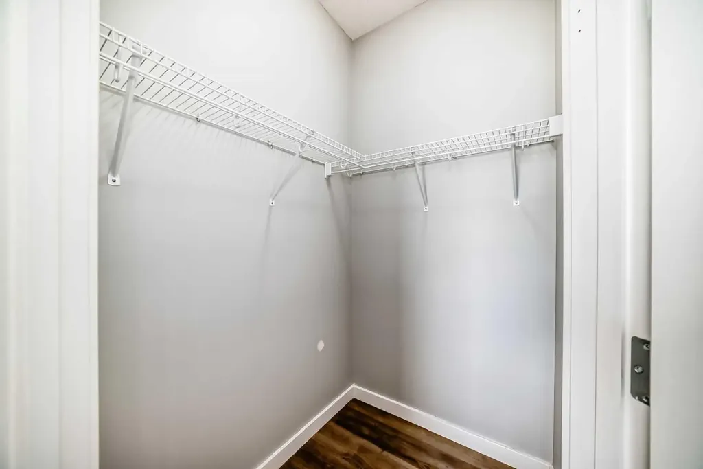 32 Copperleaf Way SE Calgary AB T2Z 0H8