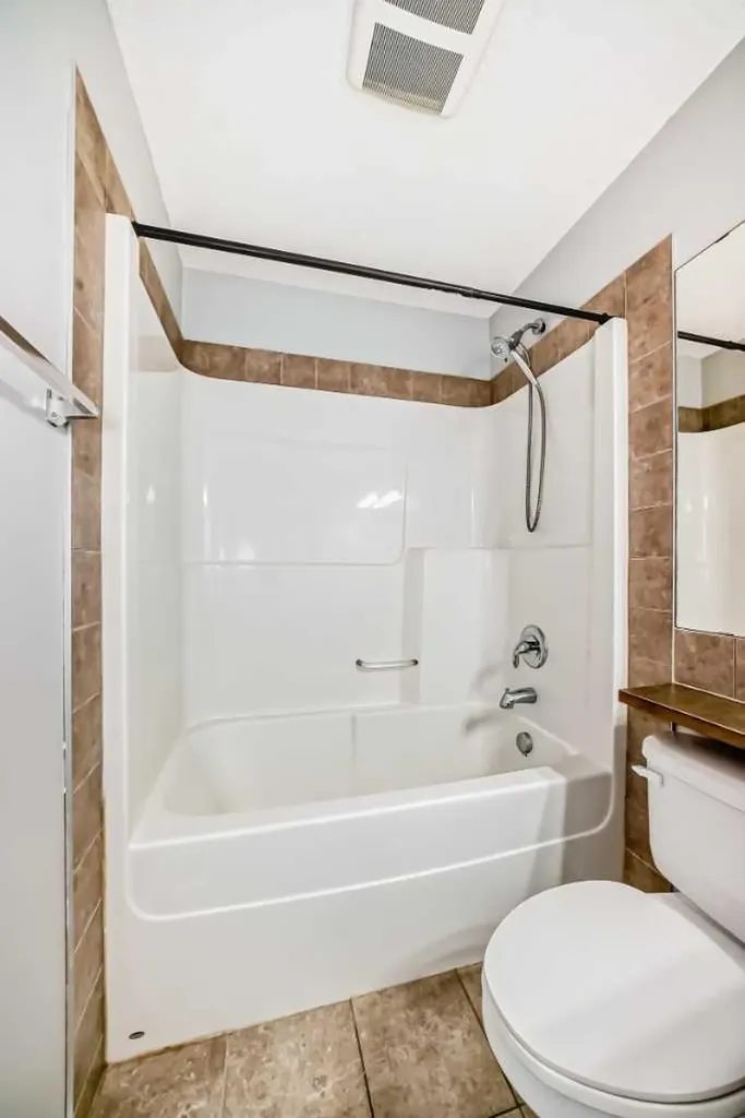 32 Copperleaf Way SE Calgary AB T2Z 0H8