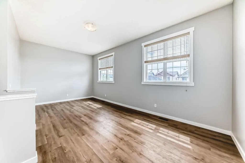 32 Copperleaf Way SE Calgary AB T2Z 0H8