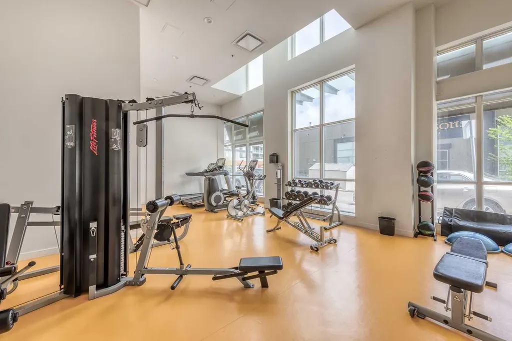 3820 Brentwood Road NW Calgary AB T2L 2L5