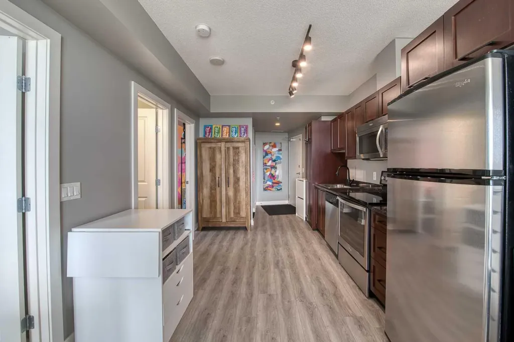 3820 Brentwood Road NW Calgary AB T2L 2L5