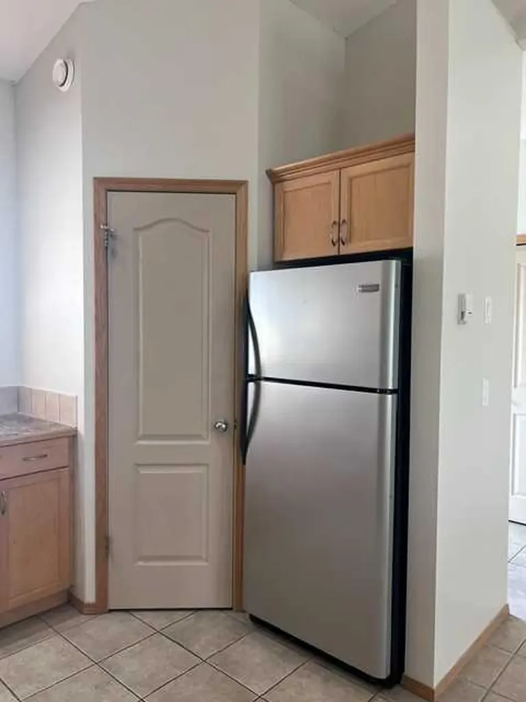 4813 49 Street W Olds AB T4H 1E3