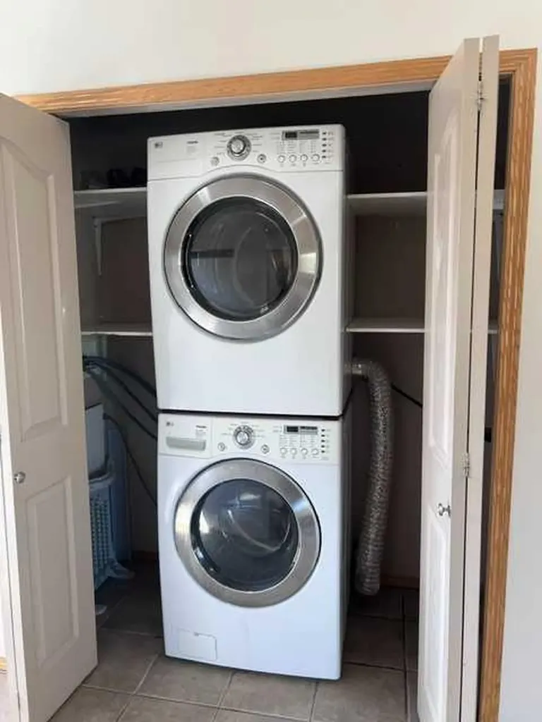 4813 49 Street W Olds AB T4H 1E3