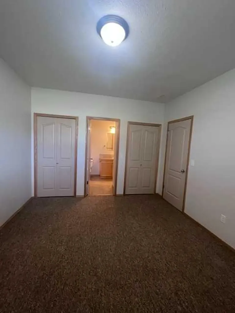 4813 49 Street W Olds AB T4H 1E3