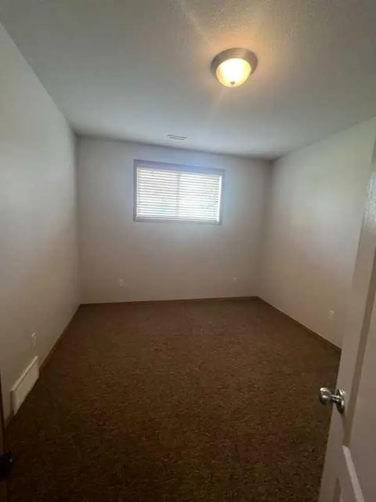 4813 49 Street W Olds AB T4H 1E3