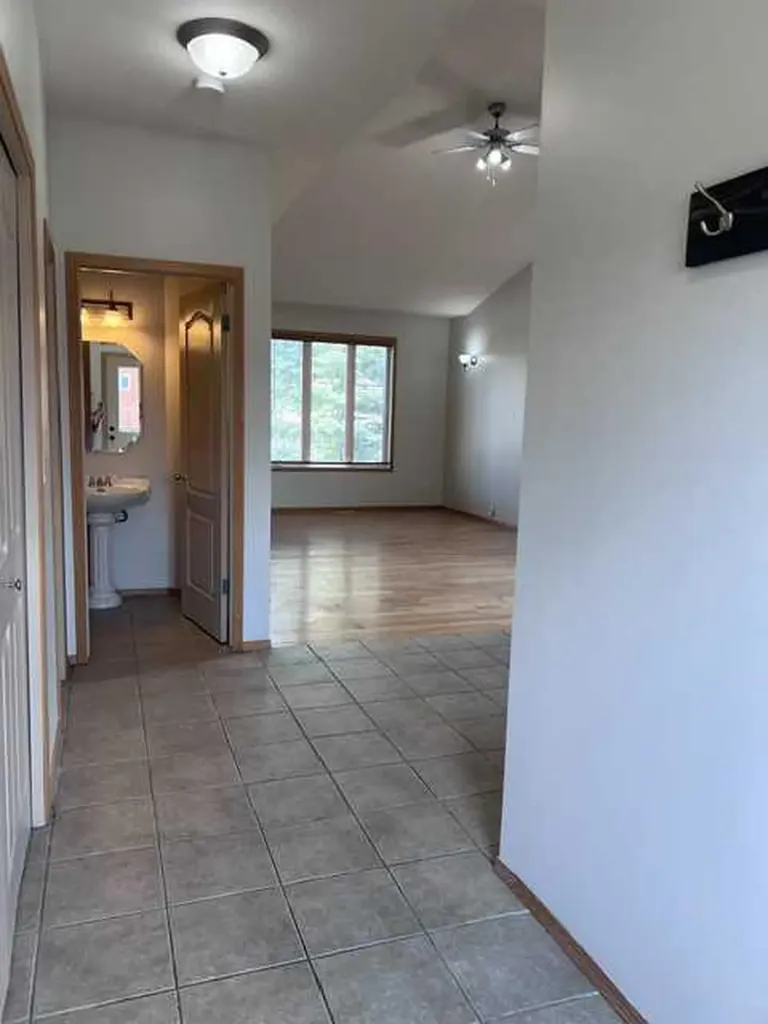 4813 49 Street W Olds AB T4H 1E3