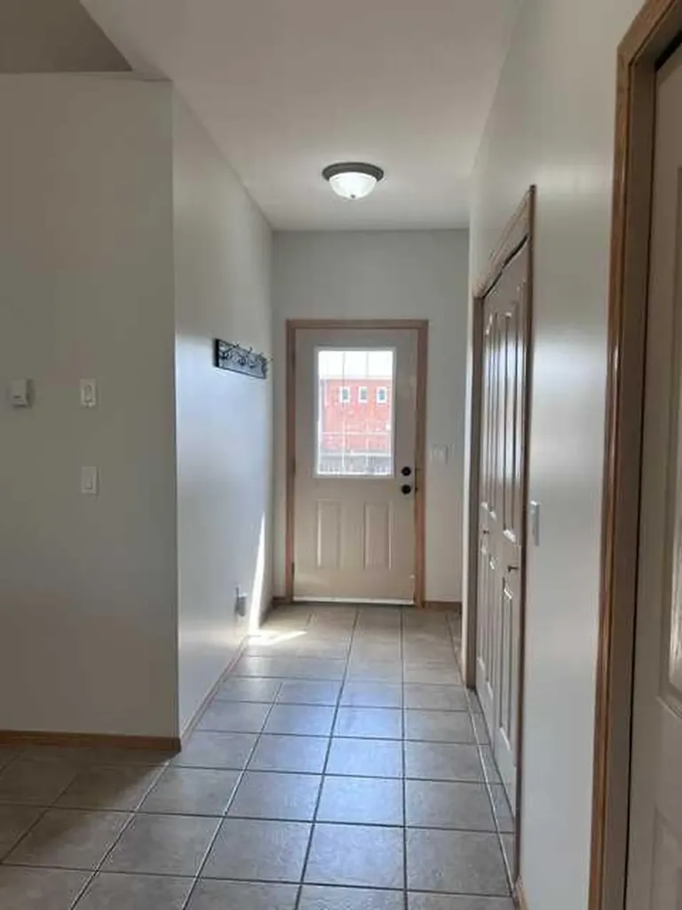 4813 49 Street W Olds AB T4H 1E3