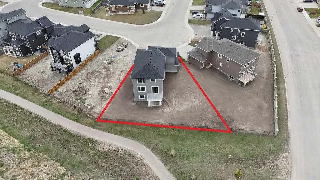 65 Lakes Estates Circle Strathmore AB T1P0B6