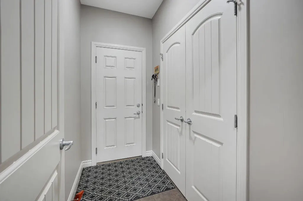 25 Redstone Path NE Calgary AB T3N 0K2