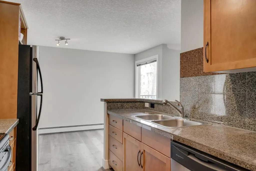 355 5 Avenue NE Calgary AB T2E 0K9