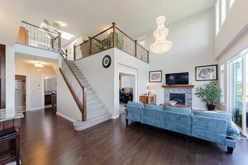 148 Marquis View SE Calgary AB T3M 2H4