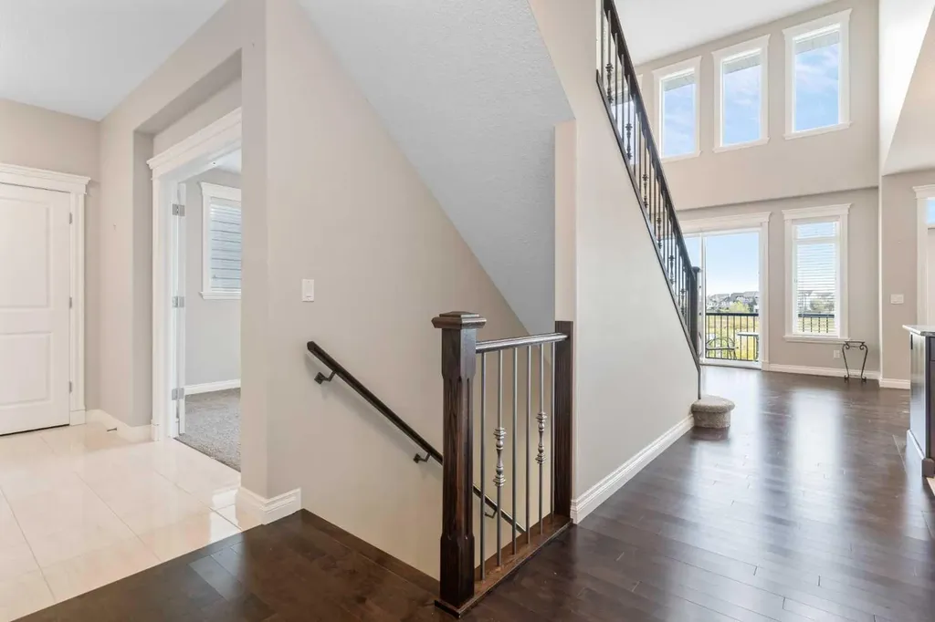 148 Marquis View SE Calgary AB T3M 2H4