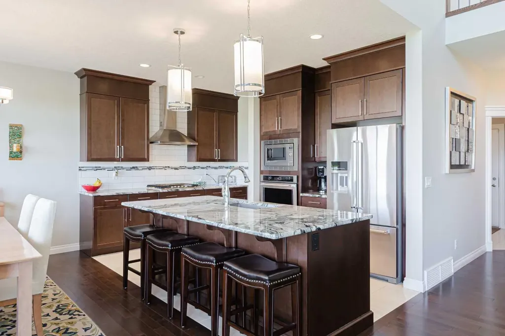 148 Marquis View SE Calgary AB T3M 2H4