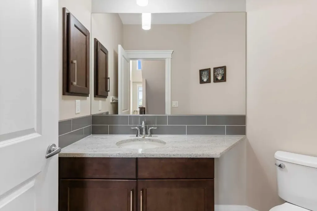 148 Marquis View SE Calgary AB T3M 2H4