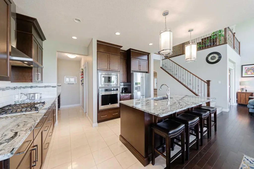 148 Marquis View SE Calgary AB T3M 2H4
