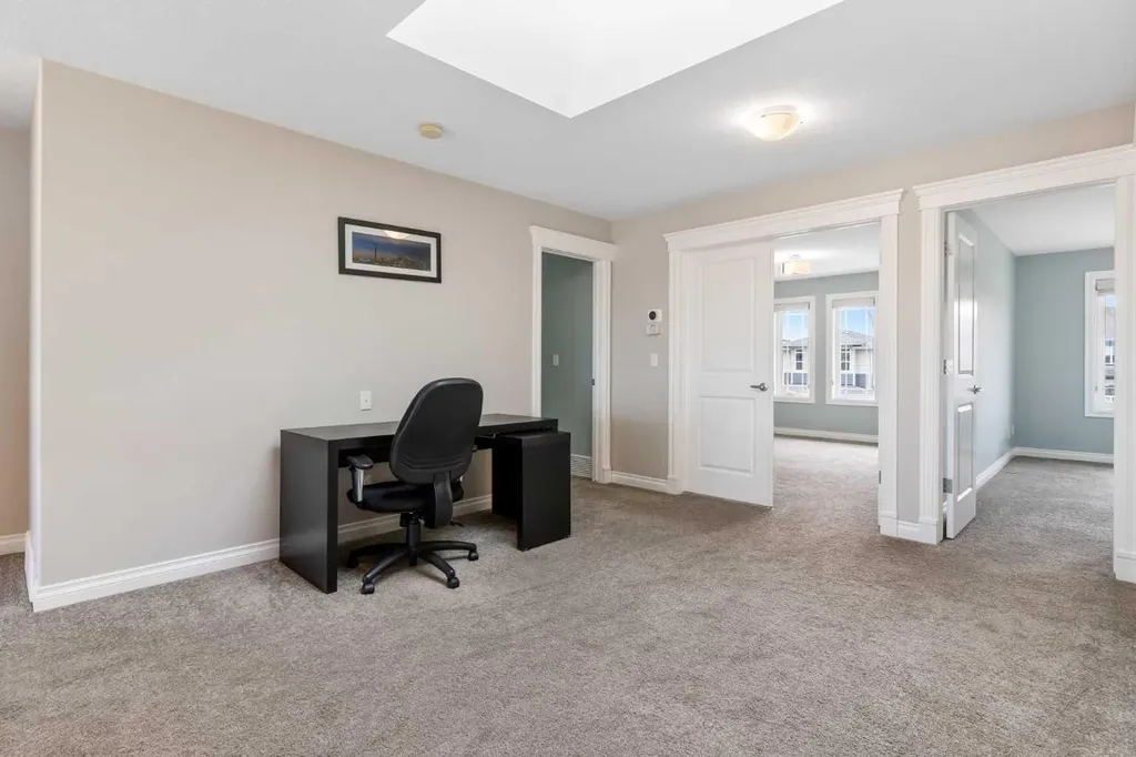 148 Marquis View SE Calgary AB T3M 2H4