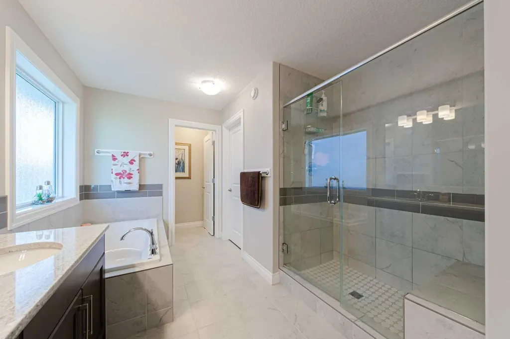 148 Marquis View SE Calgary AB T3M 2H4