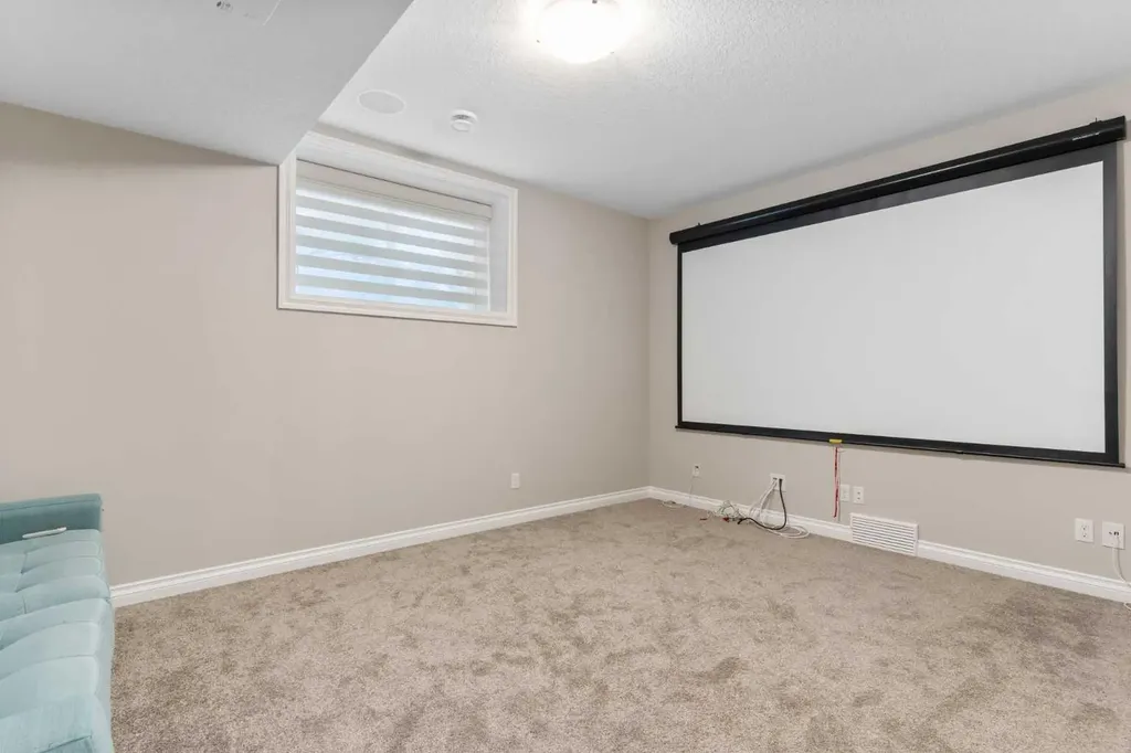 148 Marquis View SE Calgary AB T3M 2H4