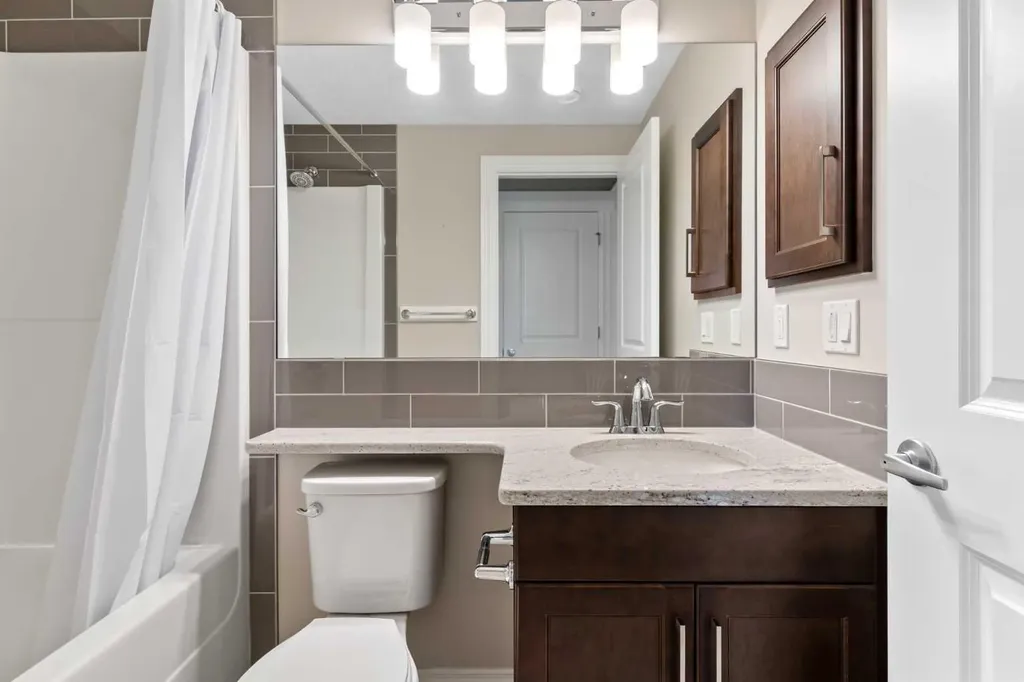 148 Marquis View SE Calgary AB T3M 2H4