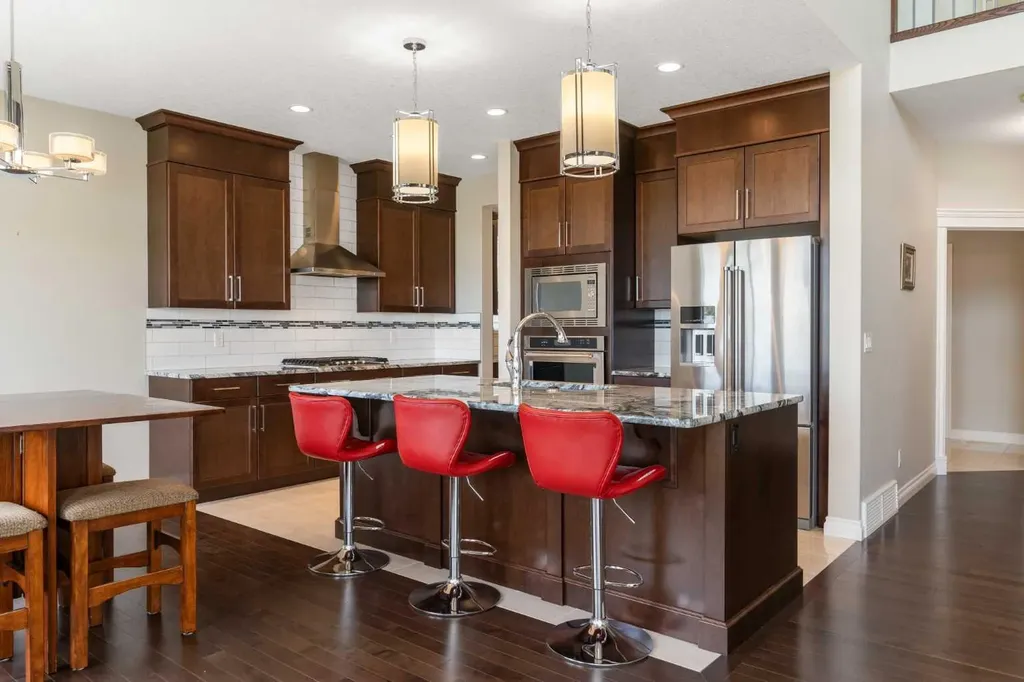 148 Marquis View SE Calgary AB T3M 2H4