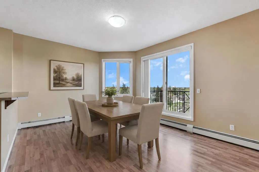 1727 54 Street SE Calgary AB T2A 1B7