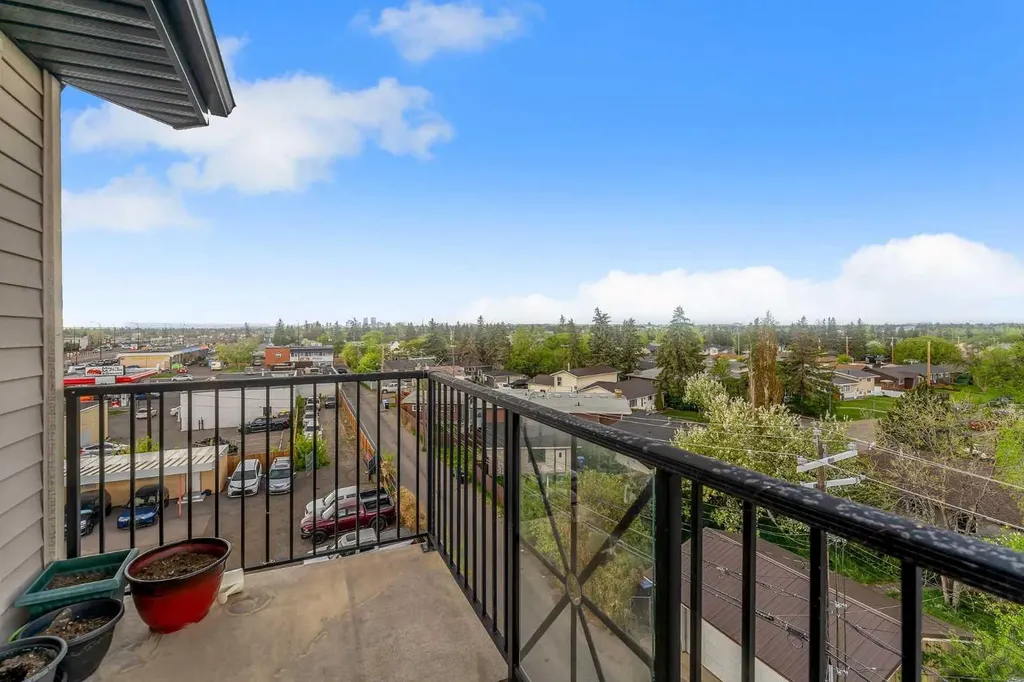1727 54 Street SE Calgary AB T2A 1B7