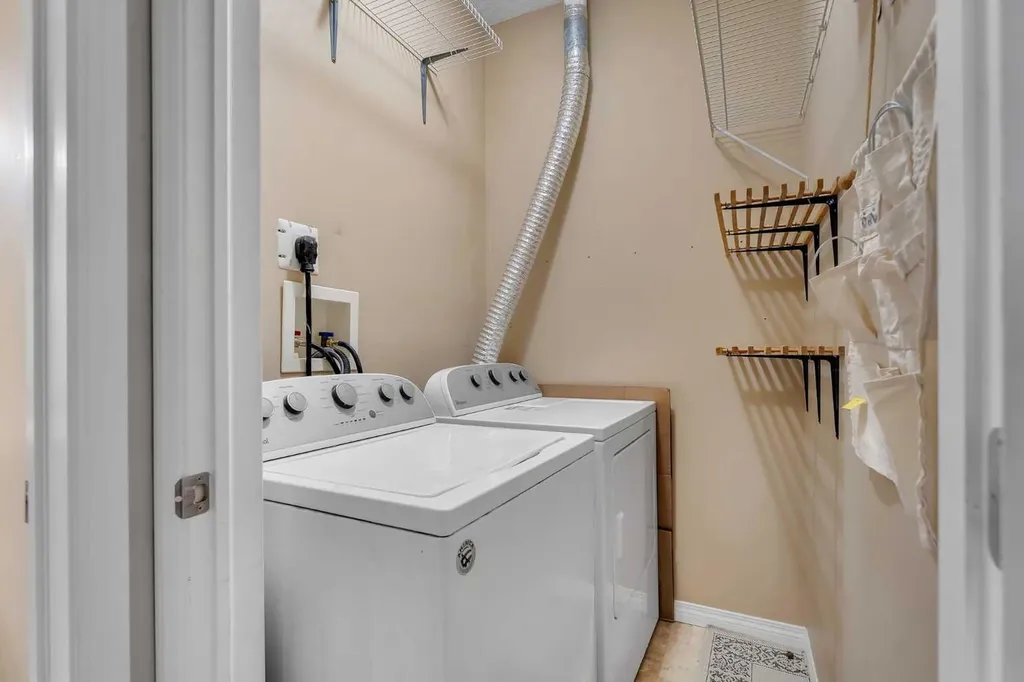 1727 54 Street SE Calgary AB T2A 1B7