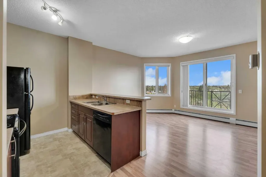 1727 54 Street SE Calgary AB T2A 1B7