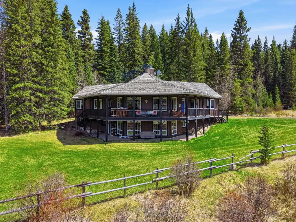 1 Moose Hollow Rural Foothills County AB T0L1K0