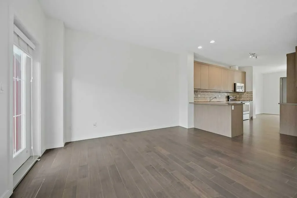 123 Marquis Lane SE Calgary AB T3M 2G6