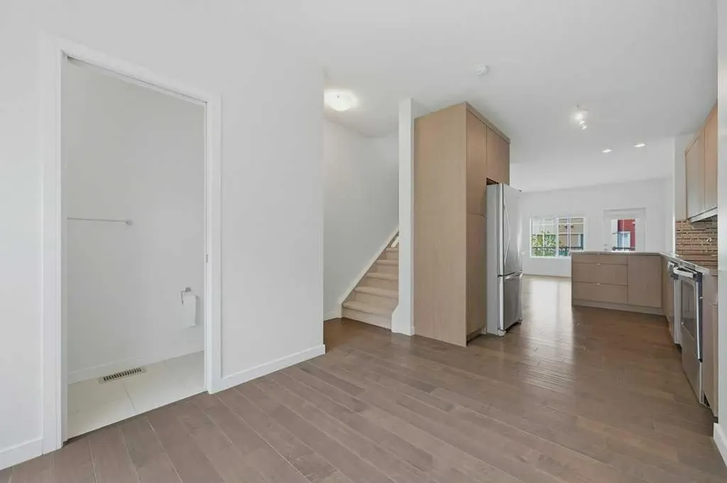 123 Marquis Lane SE Calgary AB T3M 2G6