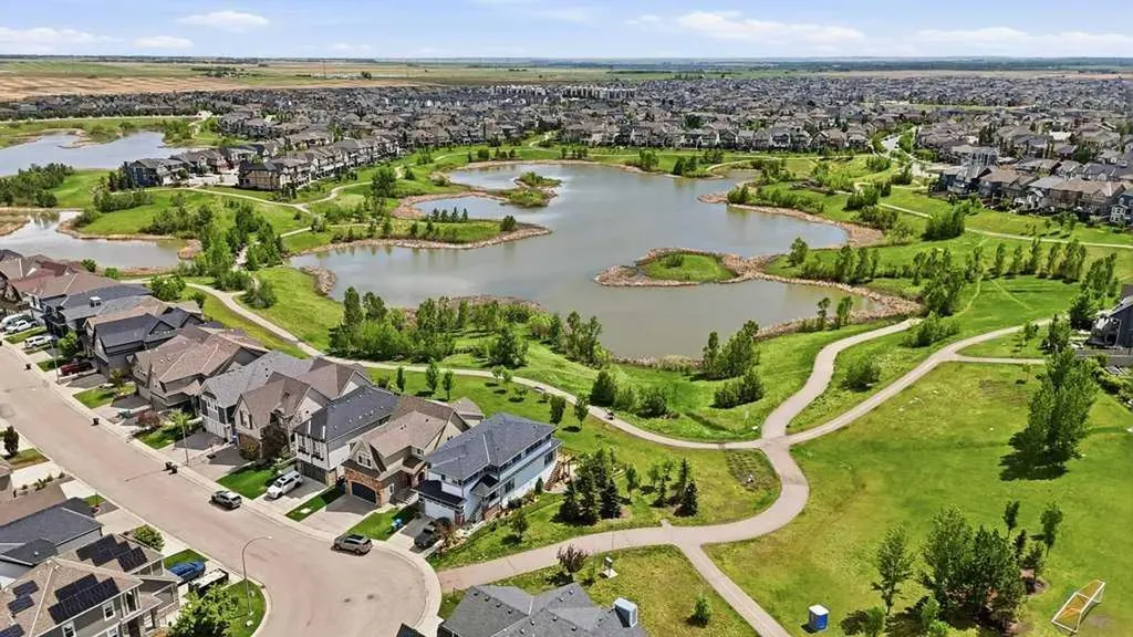 123 Marquis Lane SE Calgary AB T3M 2G6