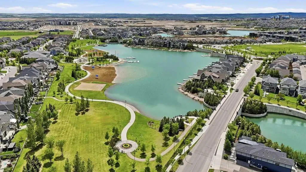 123 Marquis Lane SE Calgary AB T3M 2G6