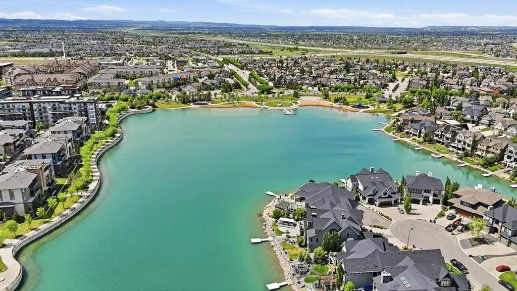 123 Marquis Lane SE Calgary AB T3M 2G6