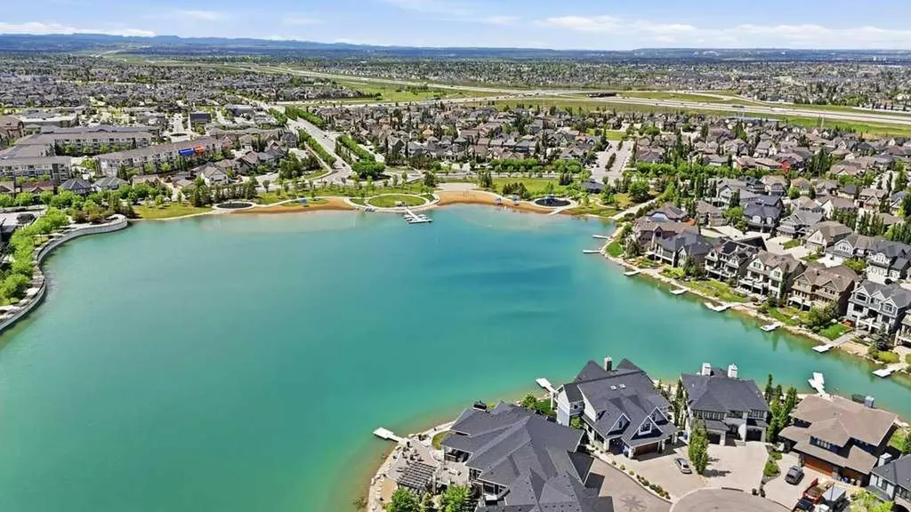 123 Marquis Lane SE Calgary AB T3M 2G6