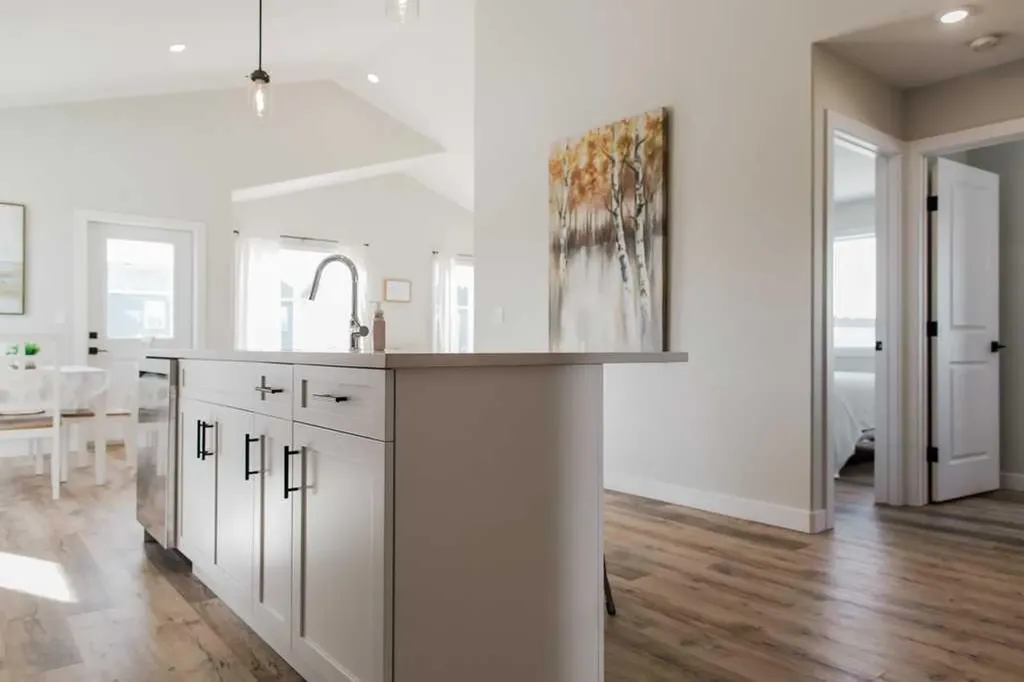 9541 114 Avenue Clairmont AB T8X 0W7