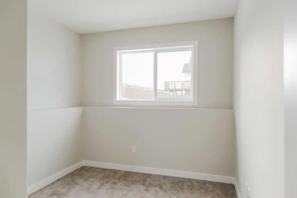 9541 114 Avenue Clairmont AB T8X 0W7