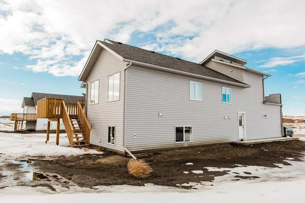 9541 114 Avenue Clairmont AB T8X 0W7