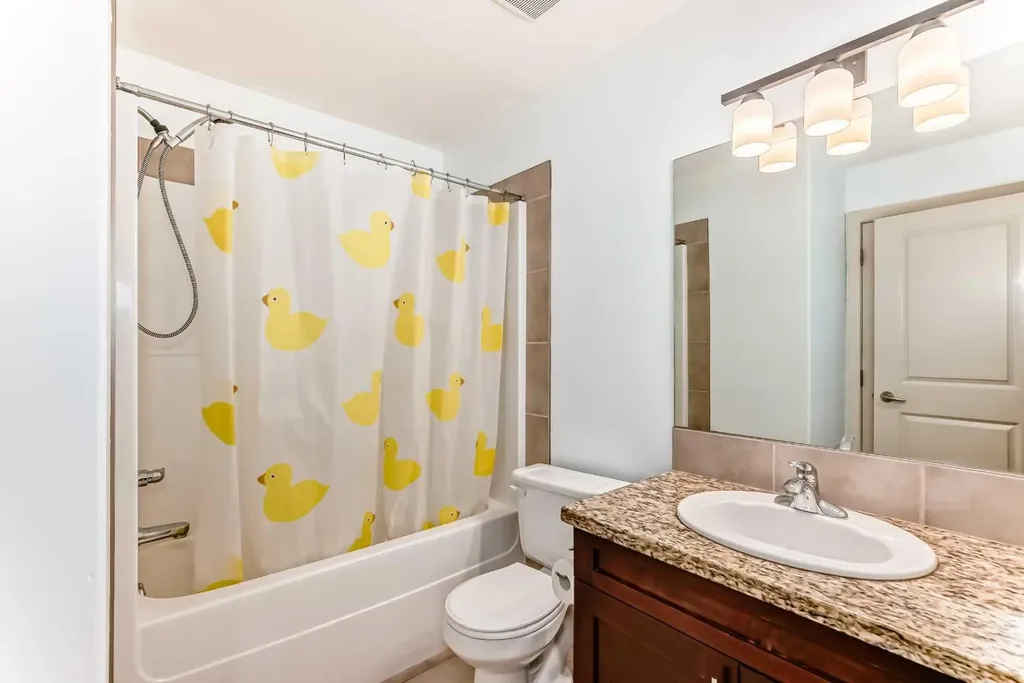 1921 30 Street SW Calgary AB T3E 2L5