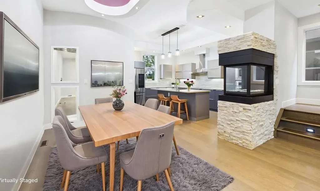 2430 28 Avenue SW Calgary AB T2T 1K9