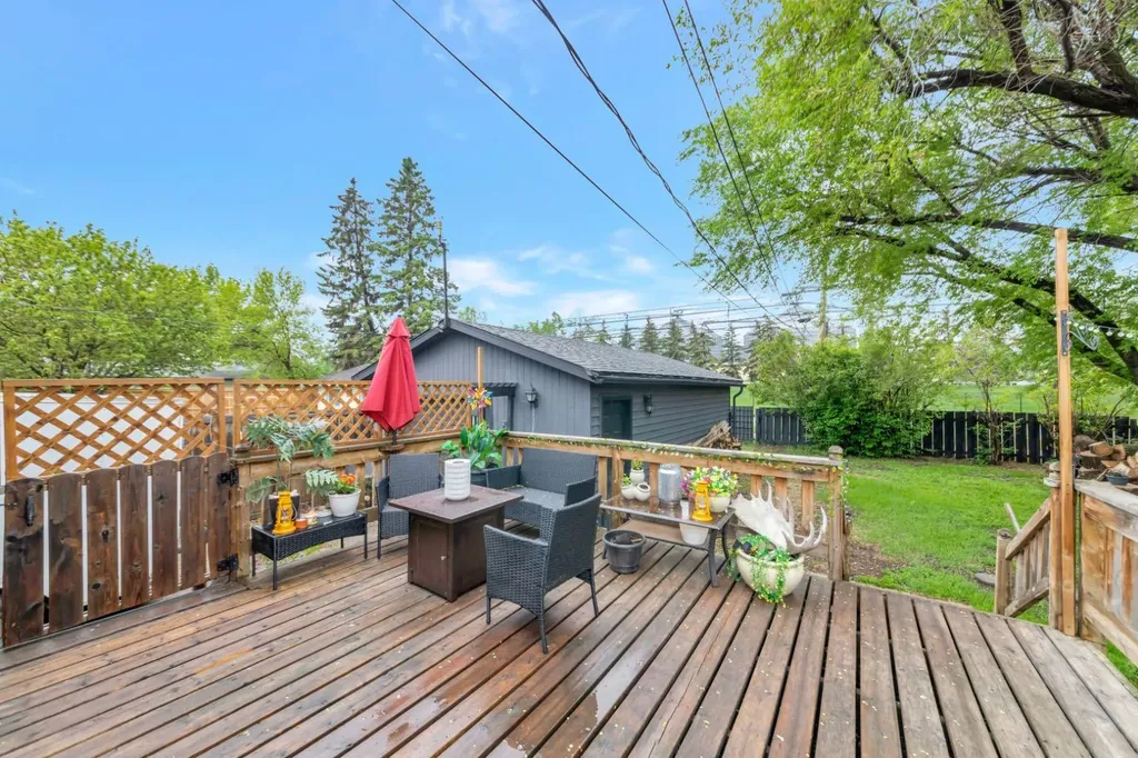 4910 58 Avenue Lloydminster AB T9V 1C3