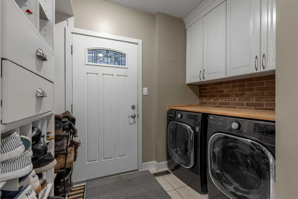 313 Sundance Drive Coalhurst AB T0L 0V2