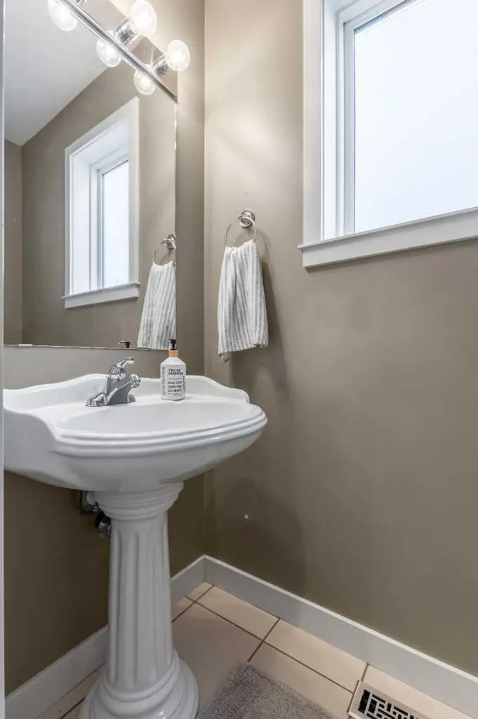 313 Sundance Drive Coalhurst AB T0L 0V2