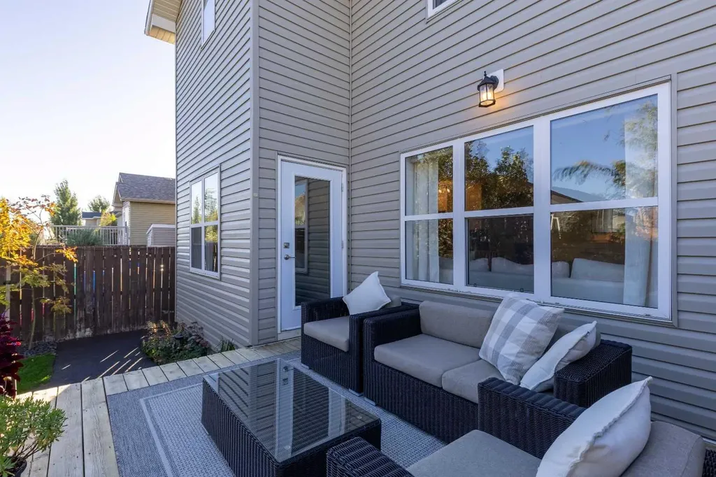 313 Sundance Drive Coalhurst AB T0L 0V2