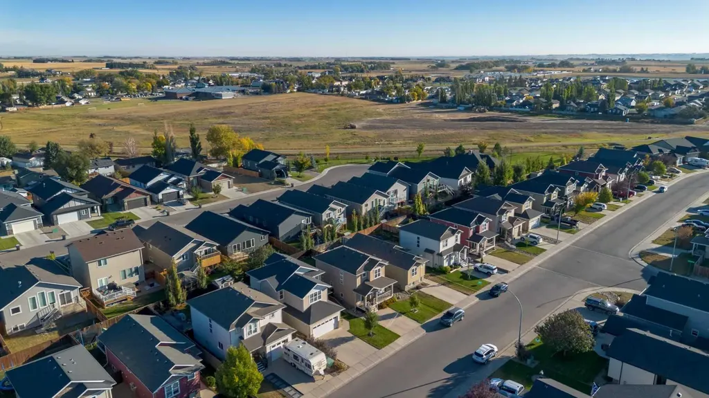 313 Sundance Drive Coalhurst AB T0L 0V2