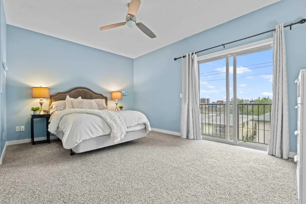 1916 36 Street SW Calgary AB T3E 2Y9