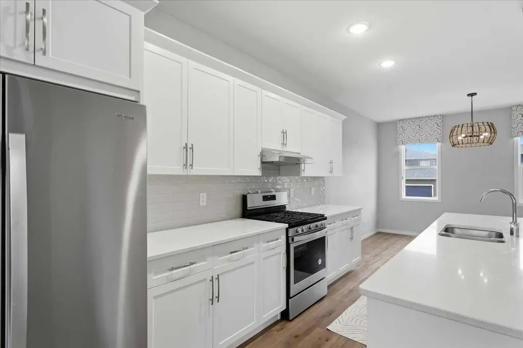 171 Chelsea Road Chestermere AB T1X1Z3