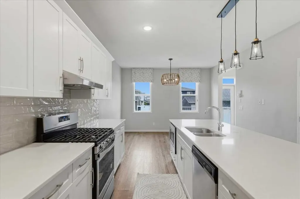 171 Chelsea Road Chestermere AB T1X1Z3