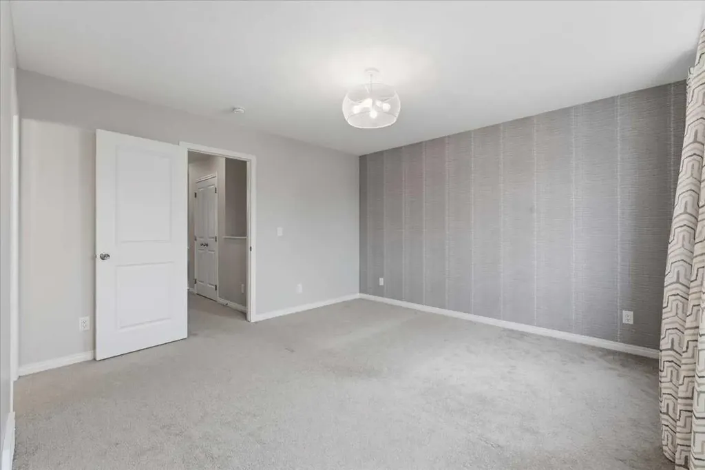 171 Chelsea Road Chestermere AB T1X1Z3
